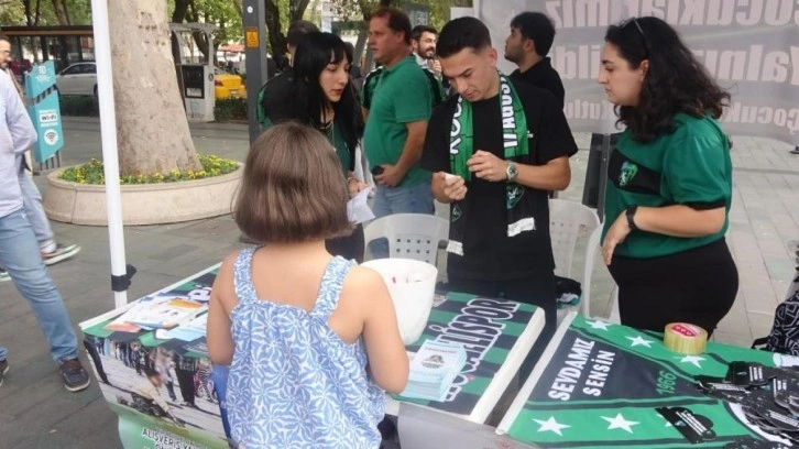 1. Lig ekibinden Dünya Kız Çocukları Günü için anlamlı hareket