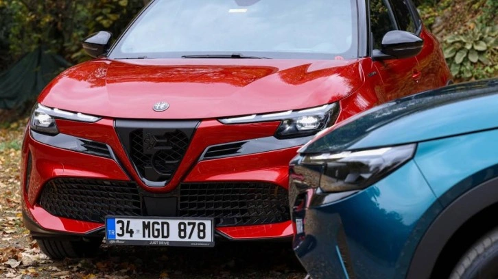 Alfa Romeo Junior Türkiye'de! Fiyatı ve özellikleri