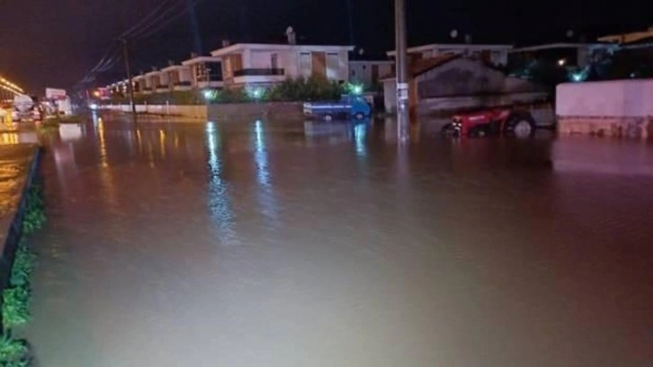 Balıkesir-Çanakkale kara yolu kısmen ulaşıma kapandı