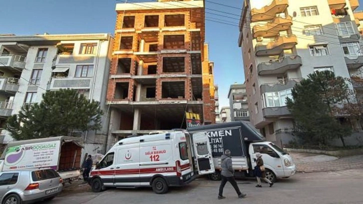 İnşaat halindeki dairesine bakmak istedi: Talihsiz kadın yaralandı!