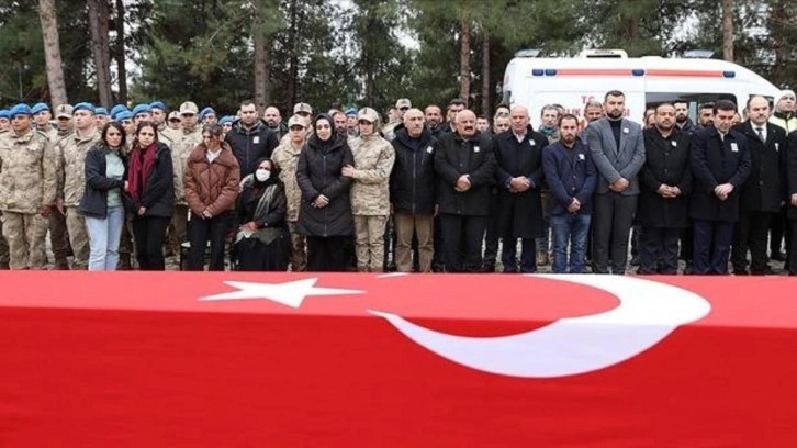 Kalp krizi geçiren güvenlik korucusu toprağa verildi