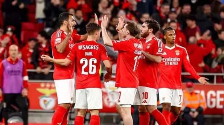 Kerem ve Orkun geceye damga vurdu! Benfica rahat kazandı