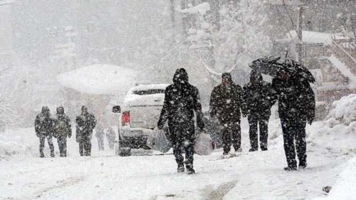 Meteoroloji'den bir kuvvetli kar ve sağanak yağmur uyarısı daha