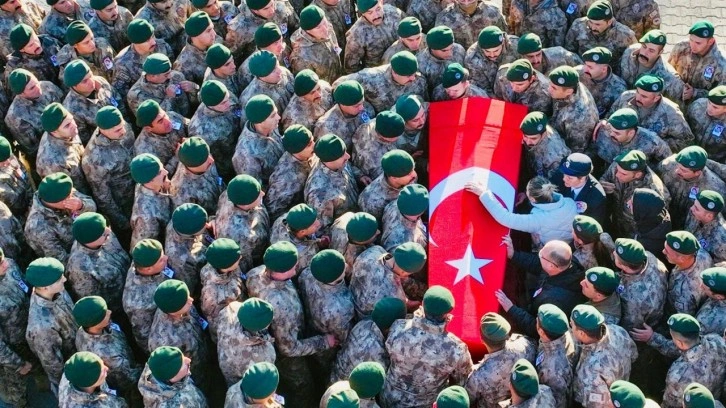 Şehit polis son yolculuğuna uğurlandı!