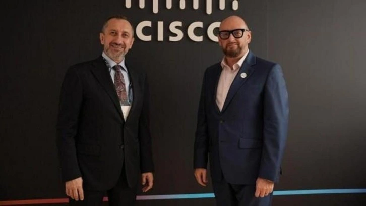 Türk Telekom ve Cisco, bulut tabanlı çözümlerin Türkiye yatırımı için anlaşma imzaladı