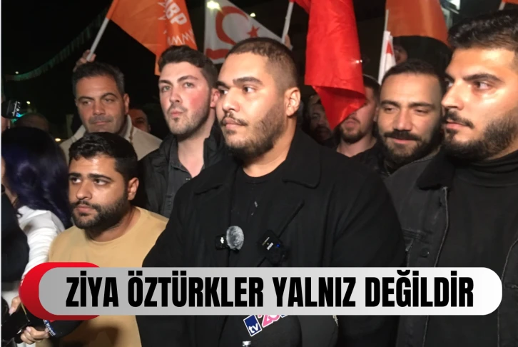 UBP Gençlik Kolları, CTP’nin Cumhuriyet Meclisi Genel Kurulu’ndaki tavrını protesto etmek amacıyla bu akşam Sarayönü’nde toplandı, ardından Cumhuriyet Meclisi’ne yürüdü.