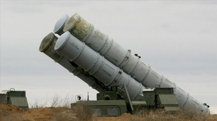 Yunanistan, S-300 hava savunma sistemlerini o ülkeye devredecek