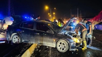 Adıyaman'da iki otomobilin çarpıştığı kazada 6 kişi yaralandı