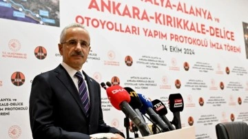 Ankara-Kırıkkale-Delice ve Antalya-Alanya otoyol projelerinin yapımı için imzalar atıldı