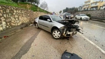 Antalya'daki trafik kazası: Yaralılar var!