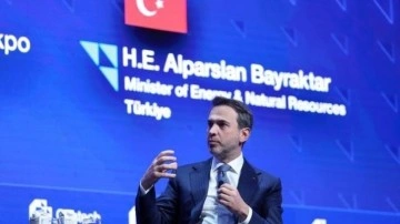 Bakan Bayraktar: Cumhuriyet tarihinin en büyük doğal gaz keşfini yaptık