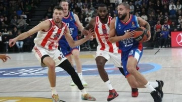 Çift maç haftasına harika başlangıç! Anadolu Efes, Kızılyıldız'ı parkeden sildi