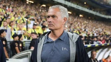 Mourinho seçimini yaptı! Gol silahı Dzeko mu En Nesyri mi olacak?