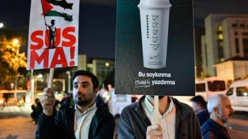 Starbucks önündeki protestolar artıyor: Haksızlığa karşı susan dilsiz şeytandır