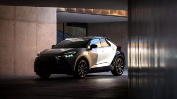 Toyota C-HR fiyat listesi! &#8211; Kasım 2024